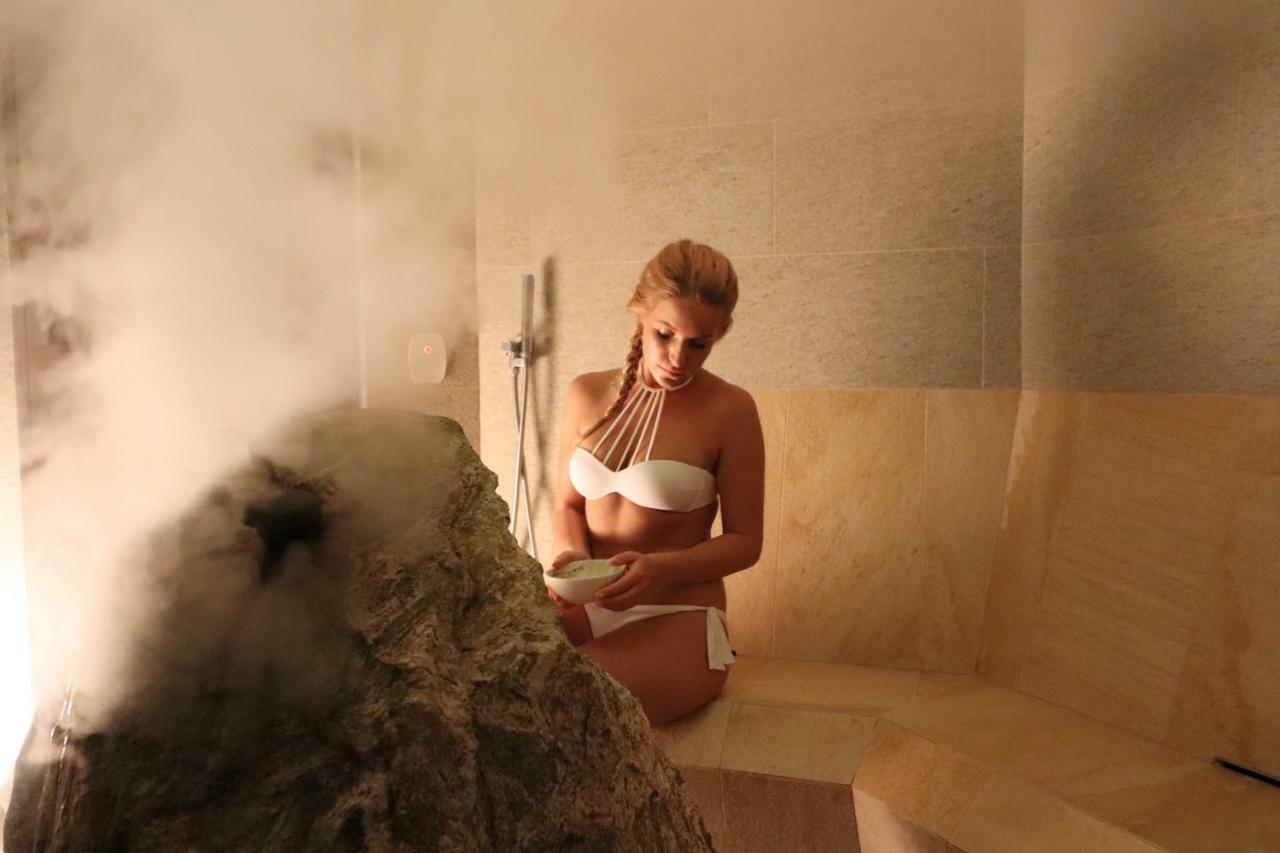 Alpen Garten Hotel Margherita Rumo Екстер'єр фото