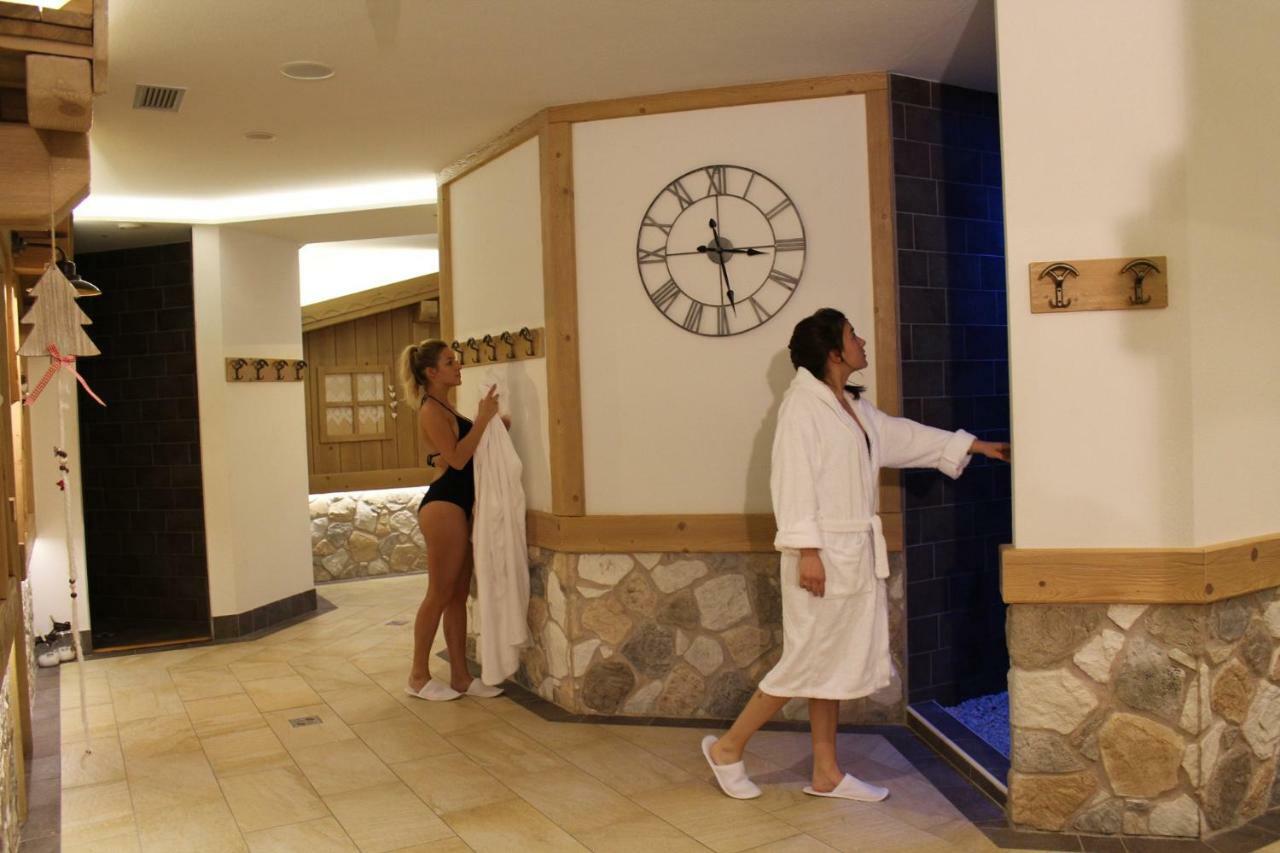 Alpen Garten Hotel Margherita Rumo Екстер'єр фото