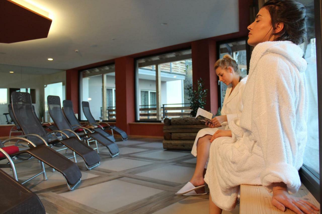 Alpen Garten Hotel Margherita Rumo Екстер'єр фото
